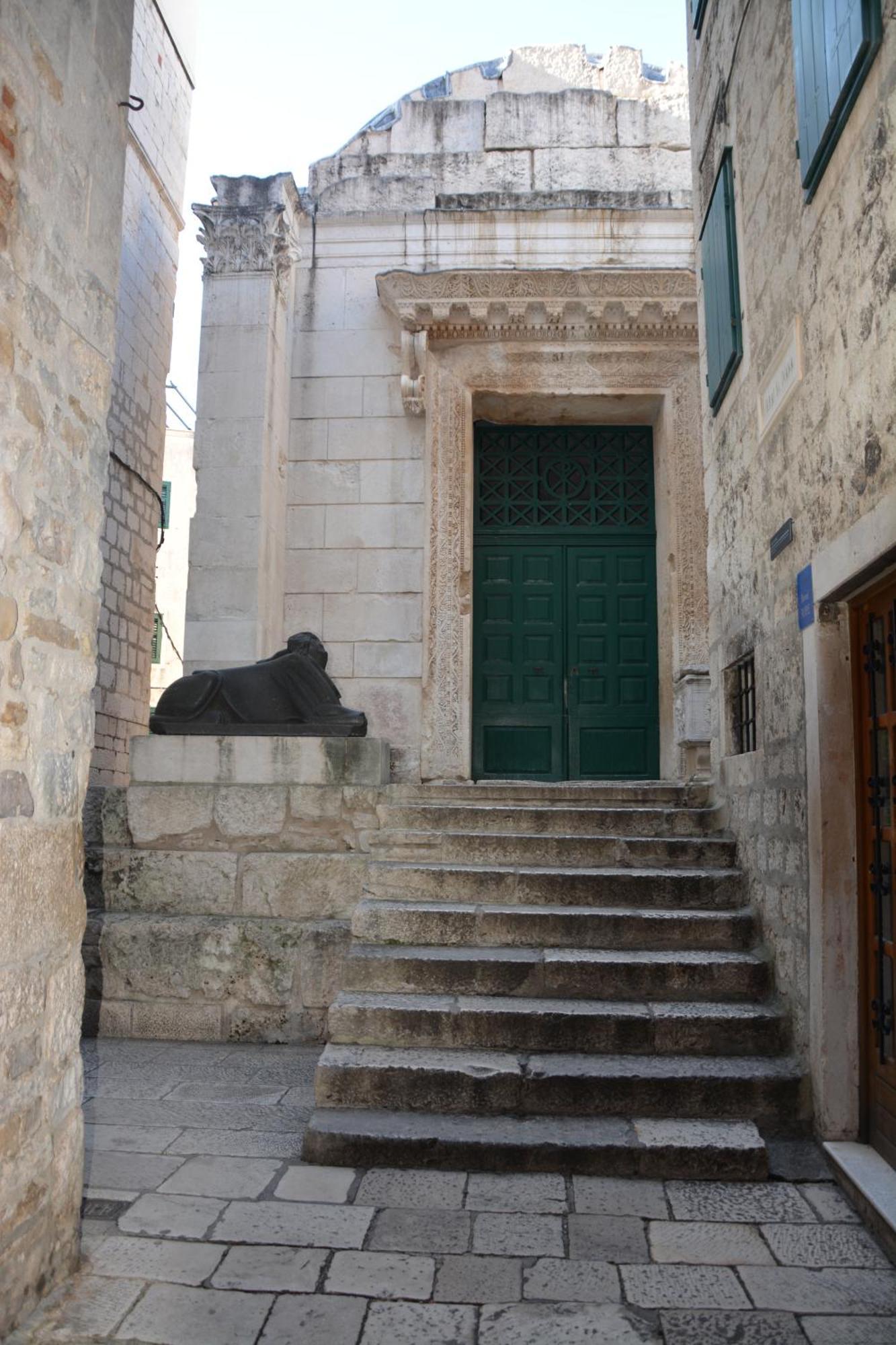 Largo Apartment In The Heart Of Diocletian Palace Split Eksteriør bilde
